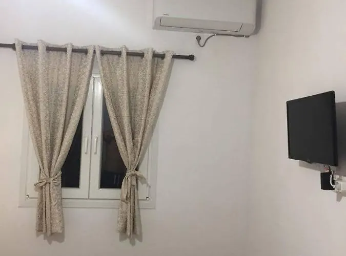 Leivadaros Apartments בית נופש *